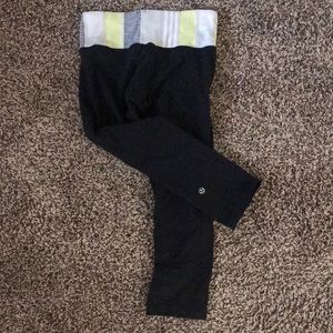 Lululemon wunder under reversible crop pants